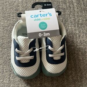 NWT! Carter’s Newborn Slip on Sneakers Size 0-3 Months